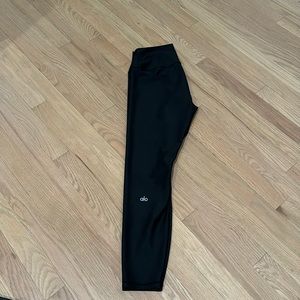 Alo Yoga 7/8 high-waist airlift legging black size M